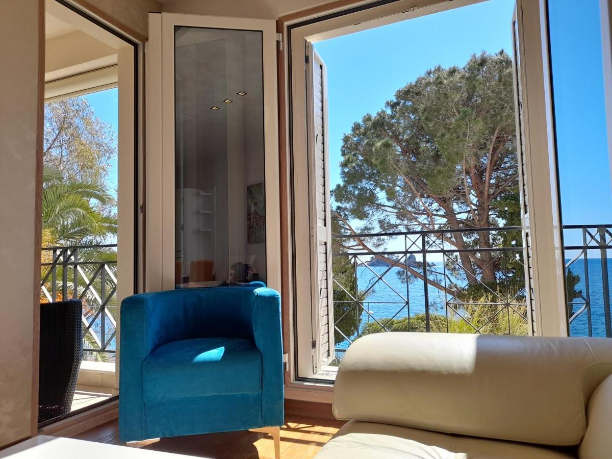 Luxbeachfront Petrovac Εξωτερικό φωτογραφία