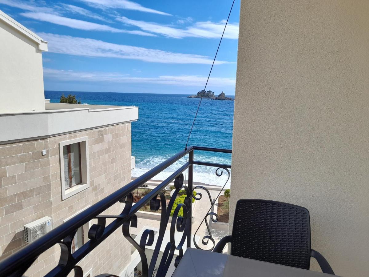 Luxbeachfront Petrovac Εξωτερικό φωτογραφία